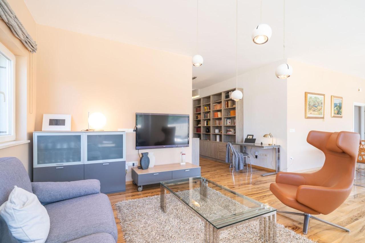Penthouse Vis A Vis Leilighet